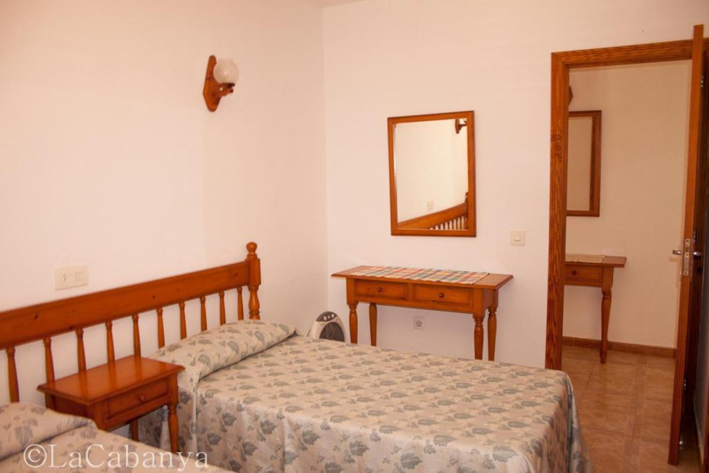 Apartamentos La Cabana Canyamel  Oda fotoğraf