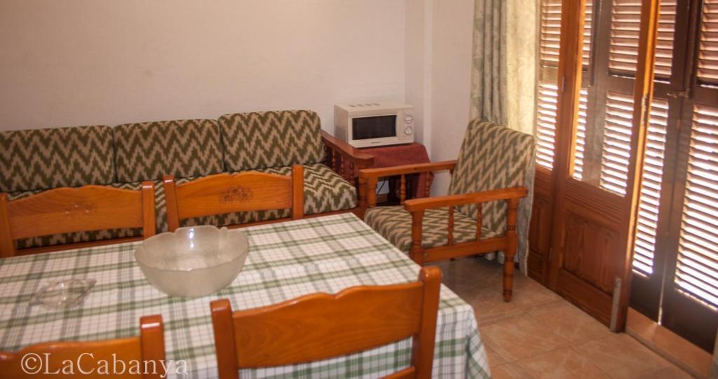 Apartamentos La Cabana Canyamel  Oda fotoğraf